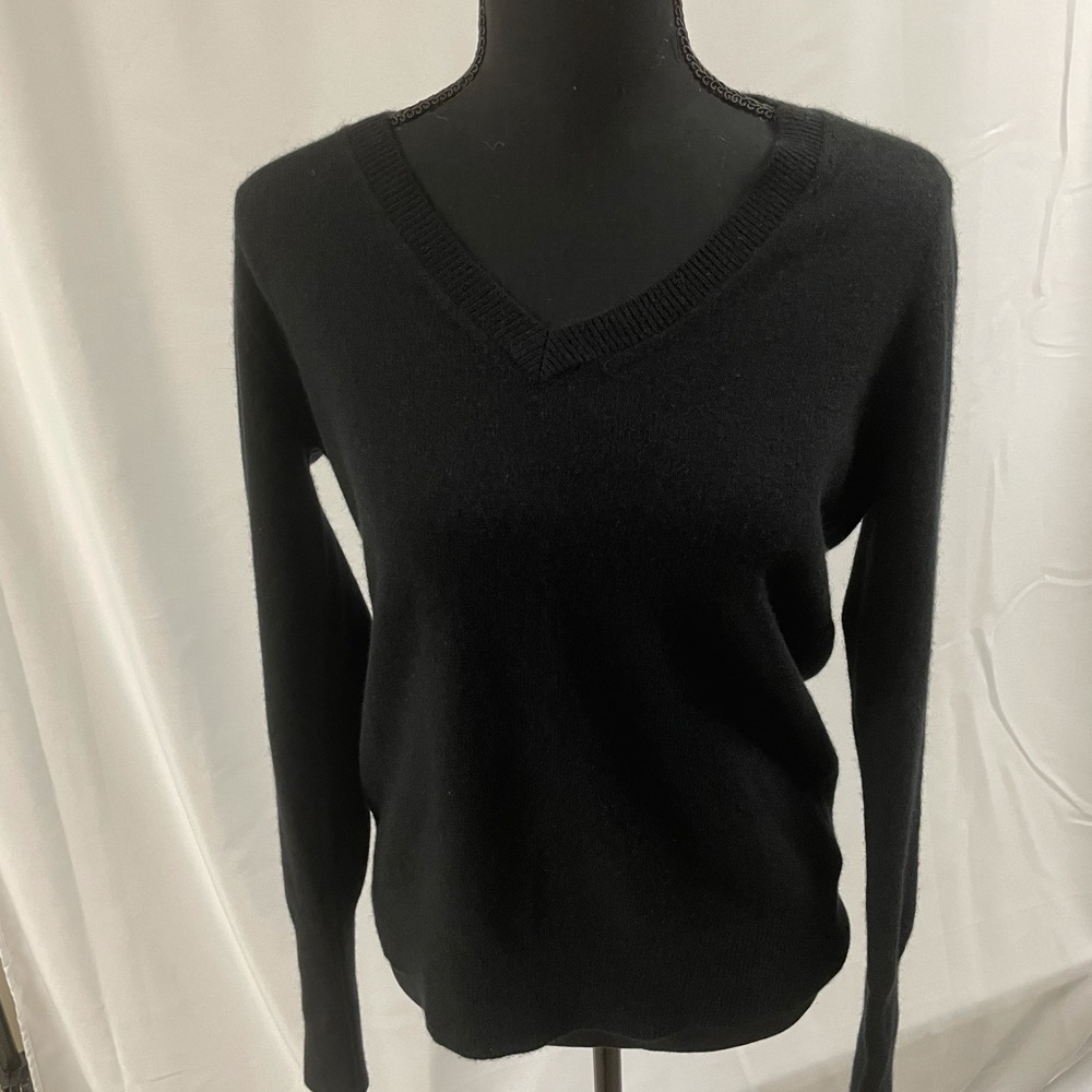 Halogen cashmere